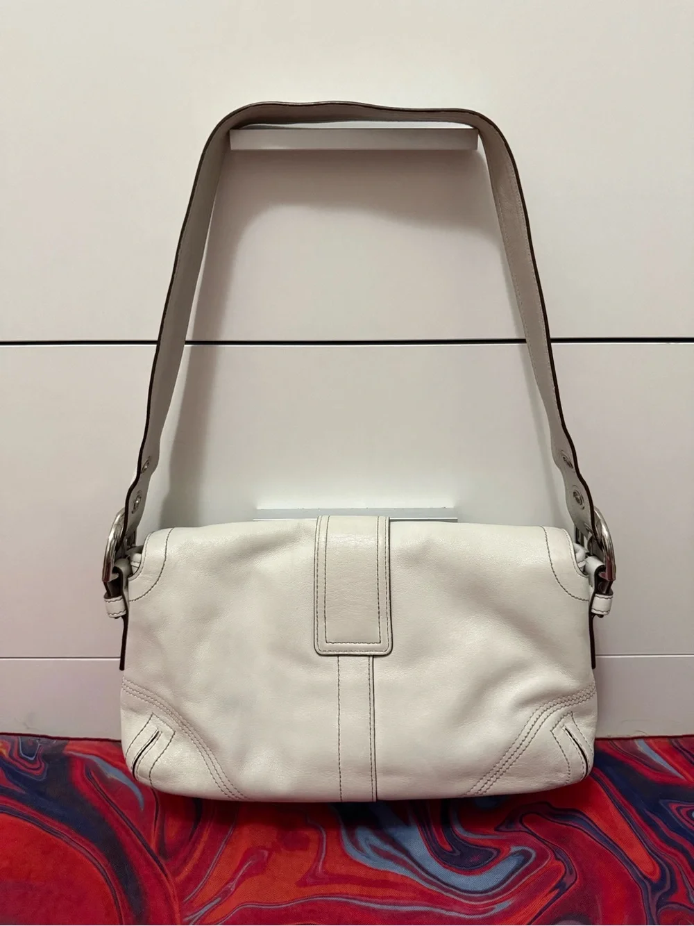 Rare Archival Vintage Y2K Coach Soho White Leather Buckle Hobo Bag